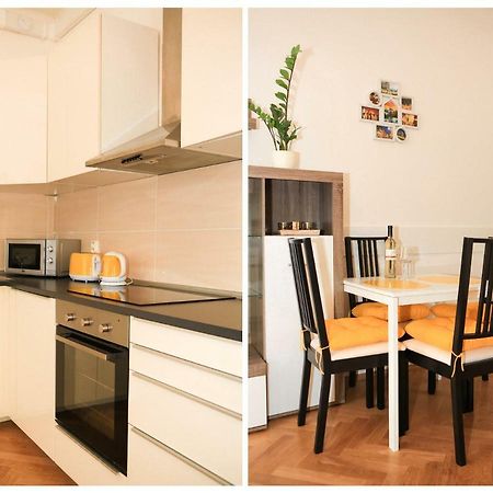 Yellow Apartment Few Steps From Metro Praha Bagian luar foto